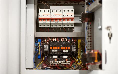 defination what is a power distribution box|industrial power distribution box.